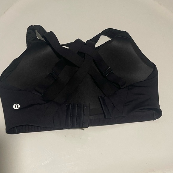 Lululemon Enery Bra High Support in Black - Picture 3 of 5